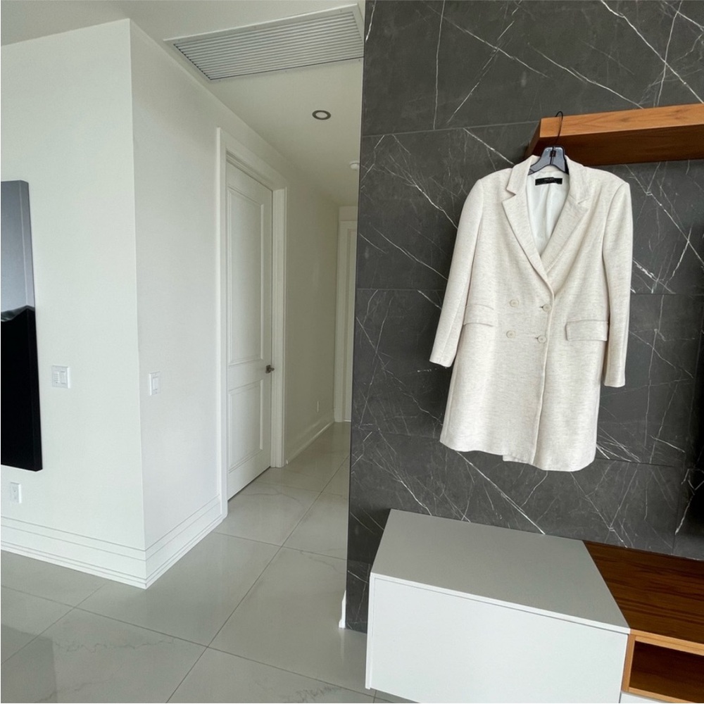 Elegant Cream Blazer